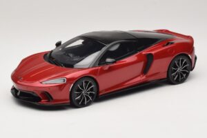 McLaren GTS Rot GT Spirit 1:18 GT971 Resin