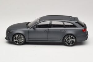 Audi RS6 C7 Avant Daytona Grey Minichamps 1:18 5011216225 Druckguss — Bild 4 von 8