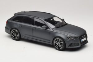 Audi RS6 C7 Avant Daytona Grey Minichamps 1:18 5011216225 Druckguss — Bild 7 von 8