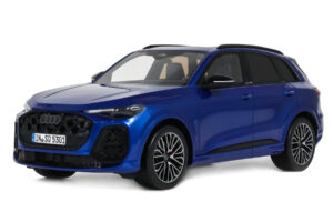 Audi SQ5 FY TFSI Ultra Blau Otto 1:18 Audi SQ5 FY TFSI Ultra Blau Otto 1:18 OT1281 Resin