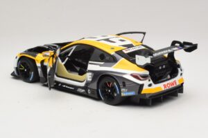 BMW M4 GT3 #99 Rowe Racing A. Farfus Nürburgring 24 Hours 2023 Minichamps 1:18 113232099 Druckguss — Bild 5 von 8