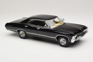 Chevrolet Impala Schwarz MCG 1:18 MCG181006 Druckguss — Bild 4 von 6