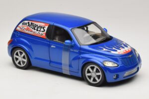 Chrysler PT Cruiser Lieferwagen Blau Hot Wheels 1:18 29616 Druckguss — Bild 5 von 7