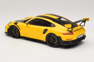 Porsche 911 GT2 RS 991.2 Nurburgring Lap Record Gelb GT Spirit 1:18 GT972 Resin — Bild 5 von 6