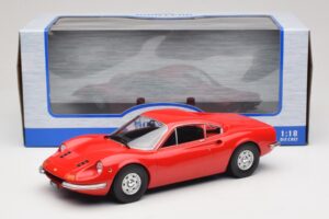 Ferrari Dino 246 GT Rot MCG 1:18 MCG18359 Druckguss — Bild 6 von 6