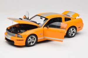 Ford Mustang GT S197 Grabber Orange Metallic AUTOart 1:18 73117-A1 Druckguss — Bild 2 von 8