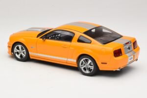 Ford Mustang GT S197 Grabber Orange Metallic AUTOart 1:18 73117-A1 Druckguss — Bild 7 von 8