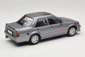 Ford Orion Mk2 RS Package Grau MCG 1:18 MCG18489 Druckguss — Bild 2 von 6