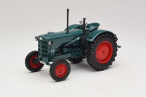 Hanomag R28 Traktor Grün Minichamps 1:18 Hanomag R28 Traktor Grün Minichamps 1:18 109153070 Druckguss