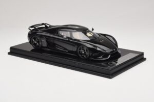 Koenigsegg Regera Schwarz Carbon-Paket Beige Interieur FrontiArt 1:18 REMC042 Resin — Bild 4 von 7