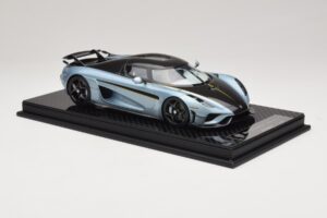 Koenigsegg Regera Blau Carbon-Paket FrontiArt 1:18 F079-173 Resin — Bild 4 von 7