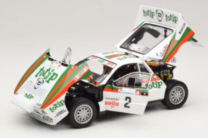 Lancia 037 #2 A. Bettega / M. Perissinot Rally San Marino 1984 Kyosho 1:18 08306F Druckguss — Bild 2 von 8