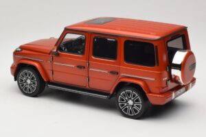 Mercedes G-Class W465 Copper Orange Matt Norev 1:18 183033 Druckguss — Bild 5 von 6