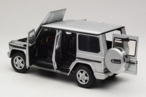 Mercedes G500 W463 LWB Händler Edition Silber AUTOart 1:18 B66962142 Druckguss — Bild 5 von 8