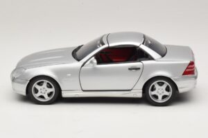 Mercedes SLK230 R170 AMG Roadster Silber UT Models 1:18 26152 Druckguss — Bild 4 von 8