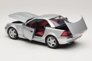 Mercedes SLK230 R170 AMG Roadster Silber UT Models 1:18 26152 Druckguss — Bild 5 von 8