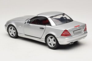 Mercedes SLK230 R170 AMG Roadster Silber UT Models 1:18 26152 Druckguss — Bild 7 von 8