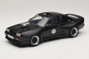 Opel Manta B Custom Mattschwarz Kenwood MCG 1:18 MCG18095 Druckguss