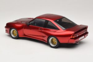 Opel Manta B Mattig Rot MCG 1:18 MCG18265 Druckguss — Bild 5 von 6