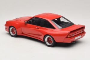 Opel Manta B Rot MCG 1:18 MCG18382 Druckguss — Bild 5 von 6
