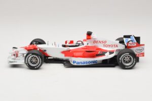 Panasonic Toyota Racing TF106 #11 J. Trulli 2006 Minichamps 1:18 AM59558L Druckguss — Bild 3 von 7
