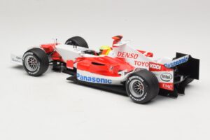 Panasonic Toyota Racing TF106 #12 R. Schumacher Presentation 2006 Minichamps 1:18 AM59553G Druckguss — Bild 5 von 6