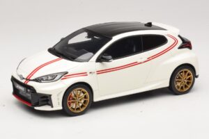 Toyota GR Yaris TGR Italy Limitierte Auflage Pure White Otto 1:18 OT1183 Resin