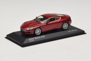 Aston Martin DB9 Rot Metallic Minichamps 1:43 400137340 Druckguss — Bild 2 von 4