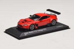 Aston Martin V12 Vantage GT3 Rot Minichamps 1:43 4371121392 Druckguss — Bild 2 von 4