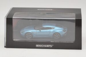 Aston Martin V12 Zagato Alba Blue Minichamps 1:43 437137222 Druckguss — Bild 5 von 5