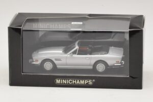 Aston Martin V8 Volante Silber Minichamps 1:43 400137601 Druckguss — Bild 4 von 4