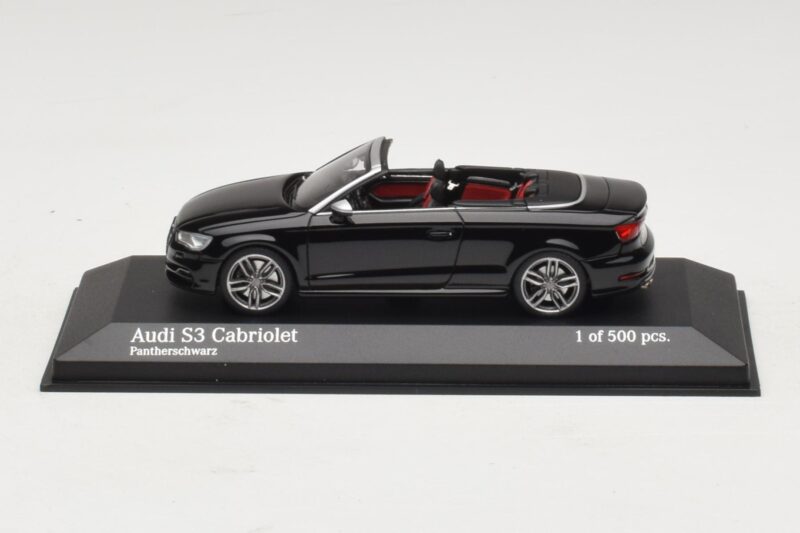 Audi S3 8P Cabriolet Schwarz Minichamps 1:43 437013030 Druckguss