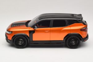 Dacia Duster Mk3 Redust Sport 4x2 Hybrid Metallic Orange Otto 1:18 OT1316 Resin — Bild 3 von 6