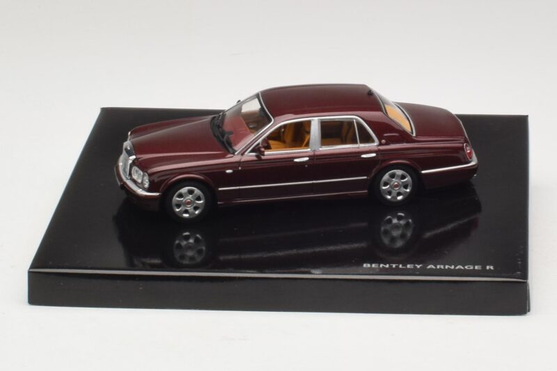 Bentley Arnage R Sunset Red Minichamps 1:43 Bentley Arnage R Sunset Red Minichamps 1:43 BL330 Druckguss