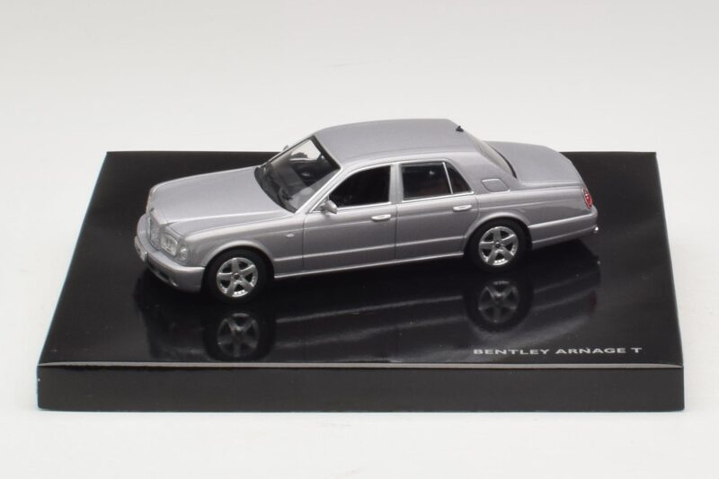 Bentley Arnage T Silver Tempest Minichamps 1:43 Bentley Arnage T Silver Tempest Minichamps 1:43 BL326 Druckguss