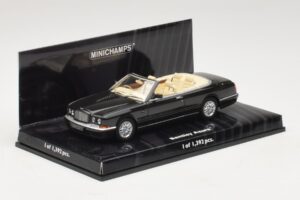 Bentley Azure Schwarz Minichamps 1:43 436139930 Druckguss — Bild 2 von 4