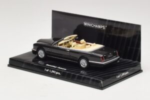 Bentley Azure Schwarz Minichamps 1:43 436139930 Druckguss — Bild 3 von 4