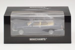 Bentley Azure Blau Minichamps 1:43 436139931 Druckguss — Bild 4 von 4