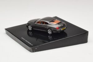 Bentley Continental GT Cypress Green Minichamps 1:43 BL312 Druckguss — Bild 3 von 4