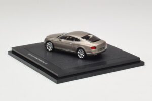 Bentley Continental GT Light Bronze Metallic Minichamps 1:43 BL834 Druckguss — Bild 2 von 4