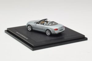 Bentley Continental GTC Light Grey Metallic Minichamps 1:43 BL907 Druckguss — Bild 2 von 4