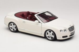Bentley Continental GTC Weiß Ersatzverpackung Minichamps 1:18 100139032-R1 Druckguss — Bild 6 von 8