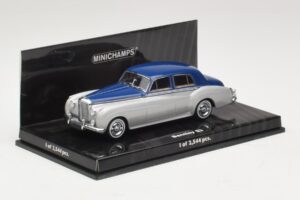 Bentley S2 Silberblau Minichamps 1:43 436139950 Druckguss — Bild 2 von 4