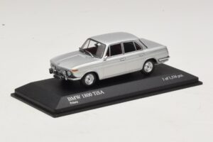 BMW 1800 TI/SA Silber Minichamps 1:43 400025100 Druckguss — Bild 2 von 4