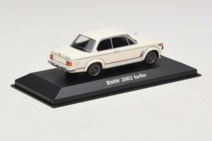 BMW 2002 Turbo Weiß Maxichamps 1:43 940022201 Druckguss — Bild 2 von 4