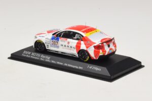 BMW M235i Bong Motorsport #307 Nett / Akata 24 Hours of Nurburgring 2015 Minichamps 1:43 437152507 Druckguss — Bild 3 von 4