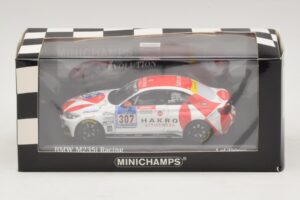BMW M235i Bong Motorsport #307 Nett / Akata 24 Hours of Nurburgring 2015 Minichamps 1:43 437152507 Druckguss — Bild 4 von 4