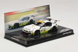 BMW Z4 GT3 Westcoast Racing #52 F. Lestrup ADAC GT Masters 2011 Minichamps 1:43 437112952 Druckguss — Bild 2 von 5