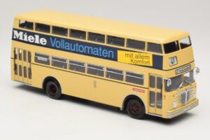 Bussing D2U Heckturen Miele Minichamps 1:43 439071086 Druckguss — Bild 4 von 6