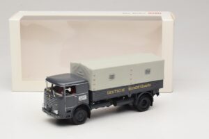 Bussing LU Deutsche Bundesbahn Minichamps 1:43 30566-54995 Druckguss — Bild 6 von 6